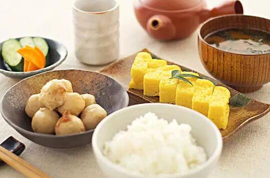 減肥不敢多吃飯？米飯變個樣吃也能減