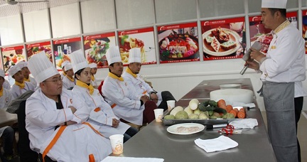 學校食堂承包